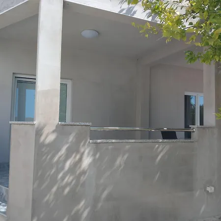 Ivanka Apartment *
